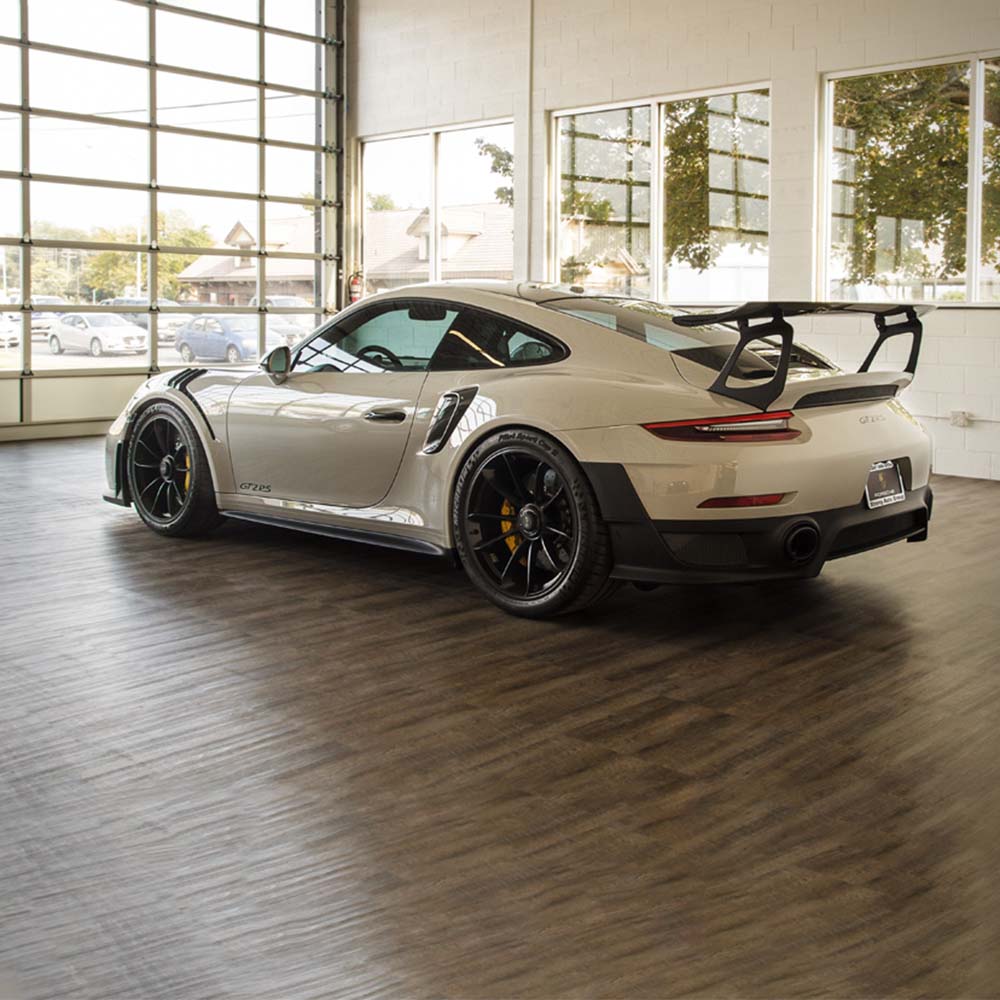 RaceDeck Smoked Oak XL